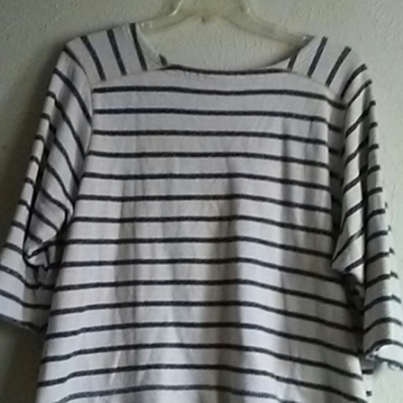 Final Price Coldwater Creek top - Picture 3 of 4